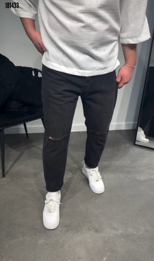 Erkek Siyah Dizi Yırtık Boyfriend Jean