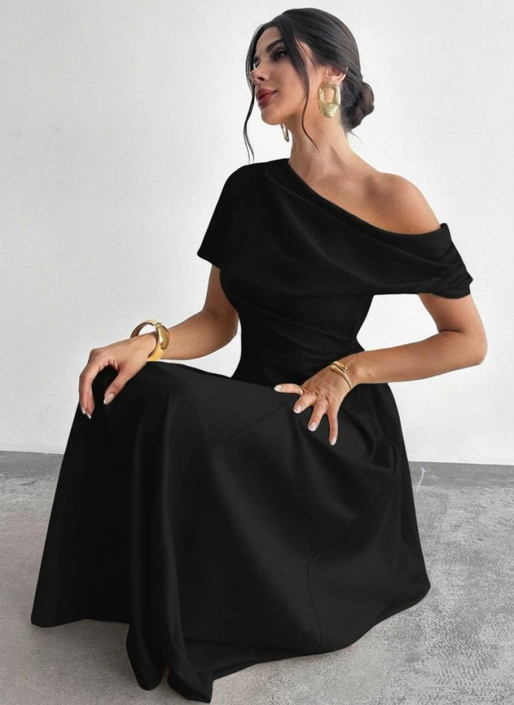 Kadın Omuzdan Açık Kısa Kollu Omuzdan Pileli Uzun Janjan Krep Elbise (186942)