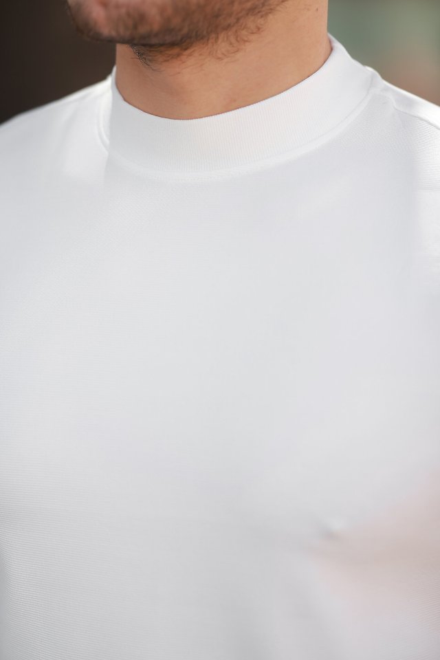 Erkek Yarım Balıkçı Yaka Kısa Kollu T-shirt (160103)
