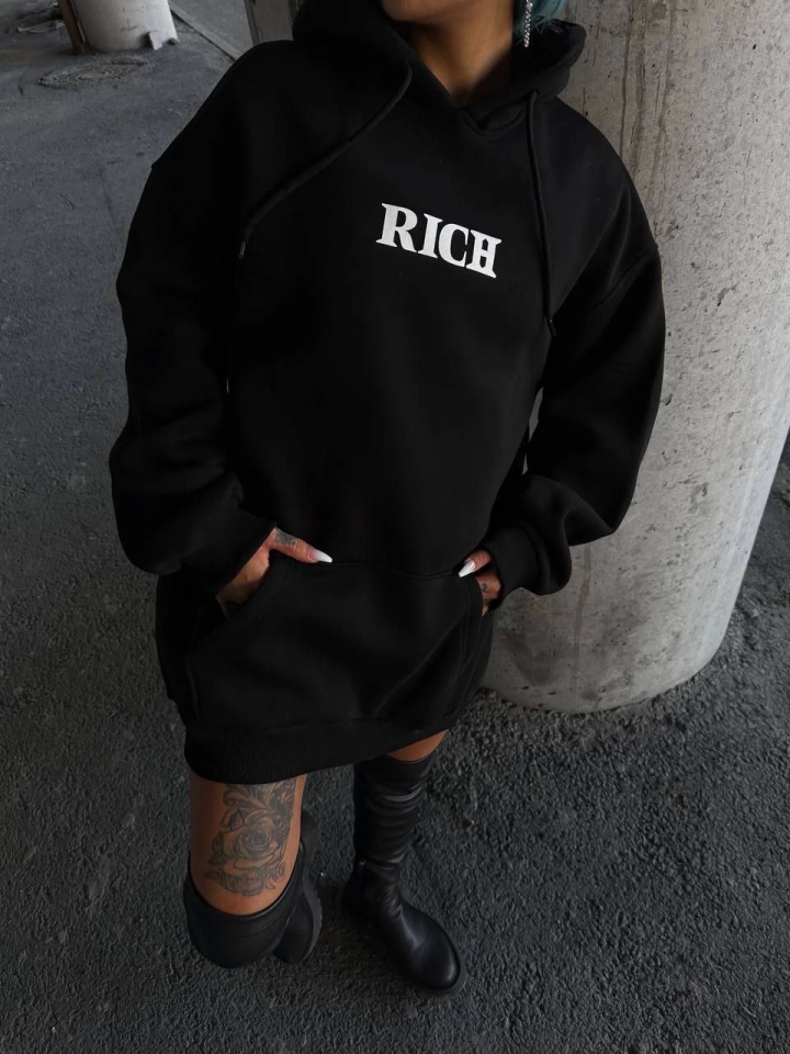 Uzun Kol Kapşonlu Göğüs Baskılı SweatShirt - Siyah (131886)
