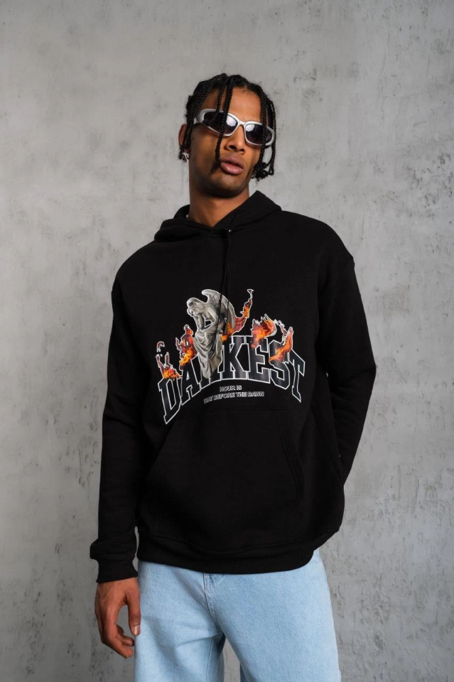 Erkek Oversize Kapüşonlu Sweatshirt – Siyah Renk Üç İplik İçi Pamuklu Kanguru Cepli Baskılı Hoodie Rahat Kalıp Kışlık Günlük Kombinlere Uygun - Siyah (175564)