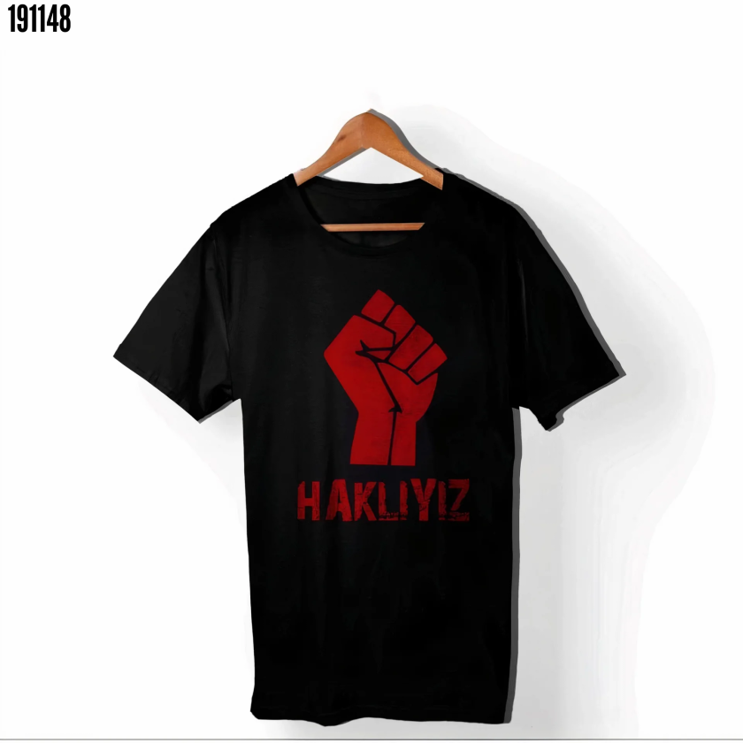 1 Mayıs Emek ve Dayanışma Günü HAKLIYIZ Baskılı Bisiklet Yaka Tshirt Siyah