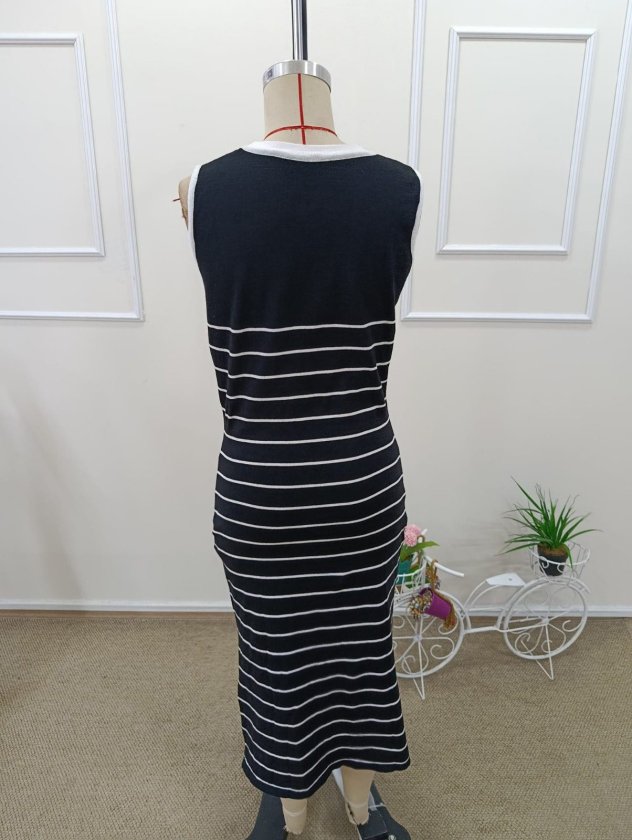 Kadın Askılı Yuvarlak Yaka şerit Detaylı Yırtmaçlı Midi Triko Elbise (190479)